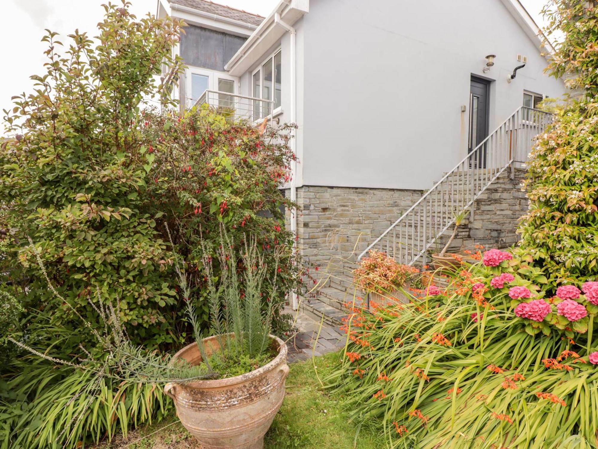 The Gallery Tenby Exterior photo